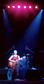 Paul Rodgers (8614 bytes)