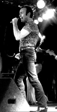 Paul Rodgers at Parkers (24326 bytes)